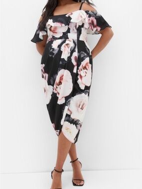 City Chic Love Me Do Dress - black
